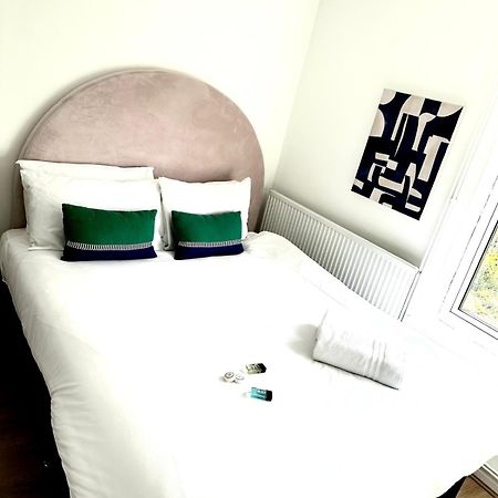 Deluxe Beach House Brighton ภายนอก รูปภาพ