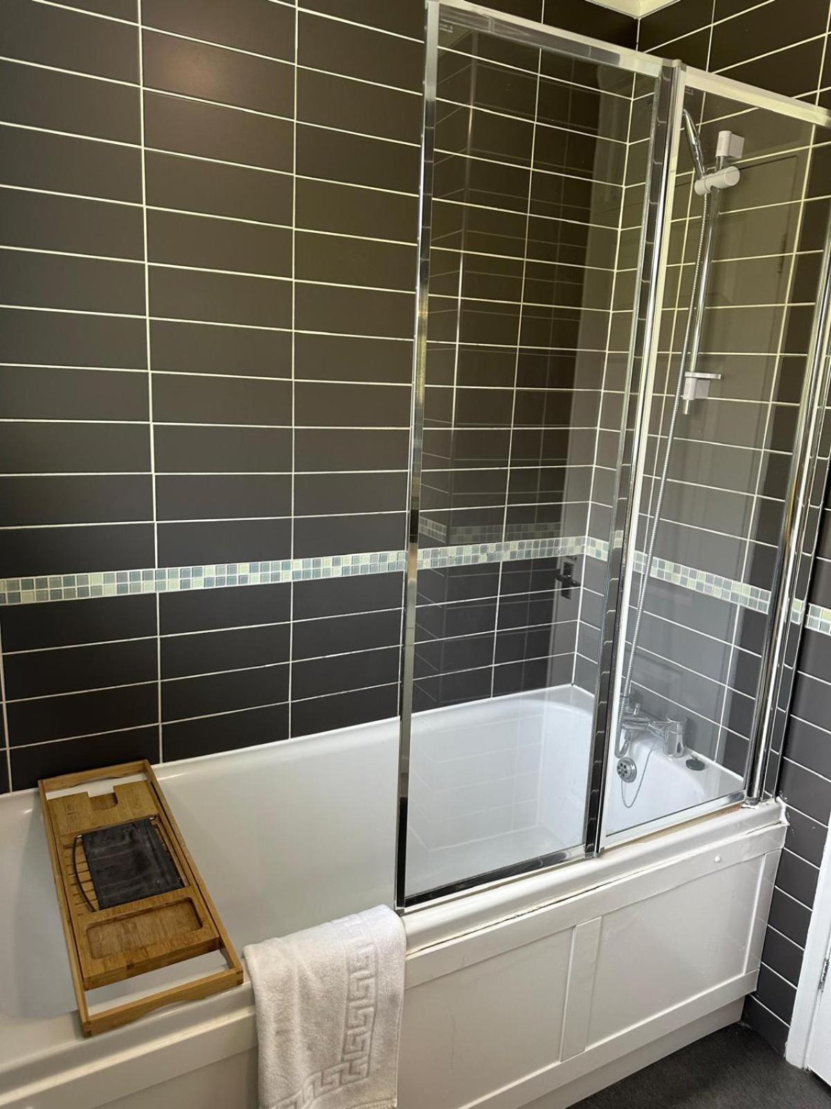 Deluxe Beach House Brighton ภายนอก รูปภาพ